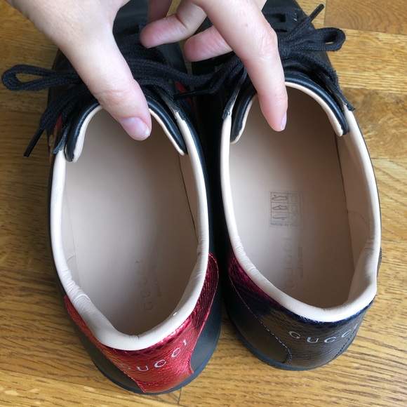 Women’s black Gucci Ace sneaker. Size 38.5. - Picture 12 of 15